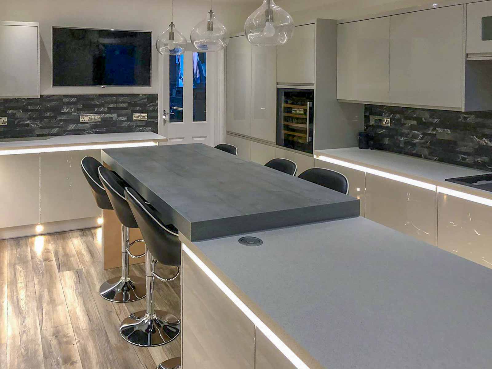 Curtis Kitchen