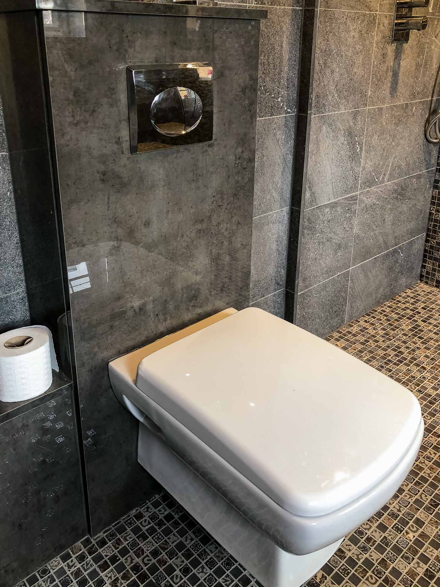 Gainey Bathroom